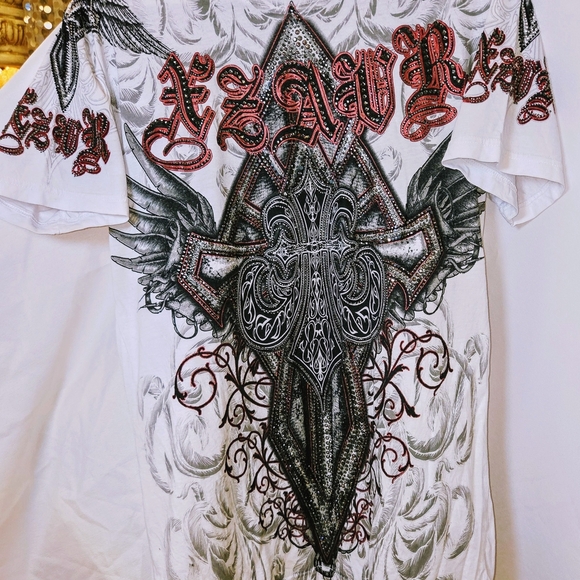 White and Red Gothic Cross Short Sleeve Tee - Picture 1 of 3